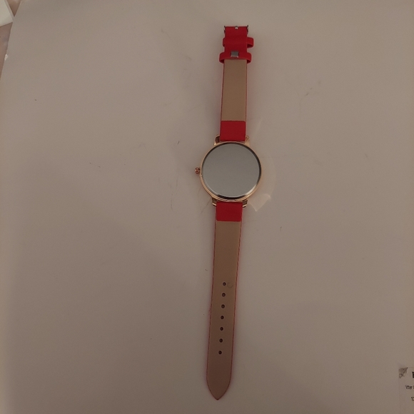 Red Faux Leather Strap Watch - Picture 11 of 11